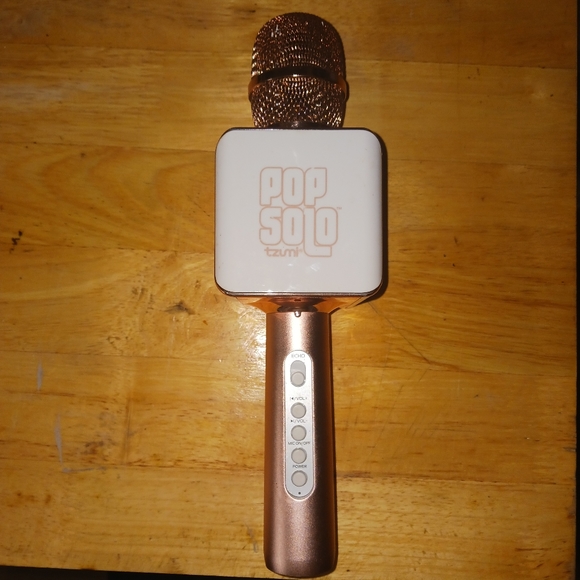 Tzumi Pop solo - Picture 1 of 2